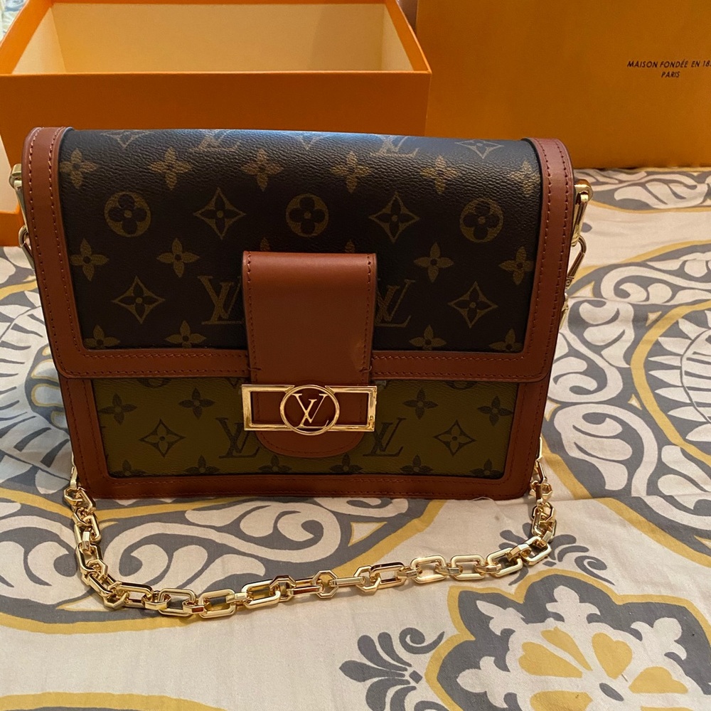 Louis Vuitton Dauphine MM